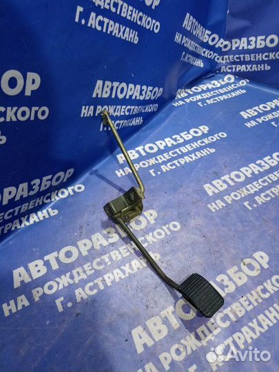 Педаль газа Газ Волга 3110 седан 406 2011