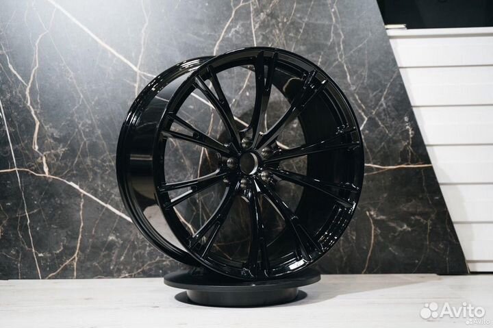 Кованные диски R22 BMW X5