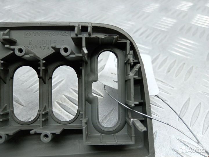 Кнопка освещения панели приборов Renault Scenic