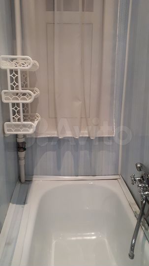 2-к. квартира, 42 м², 1/2 эт.