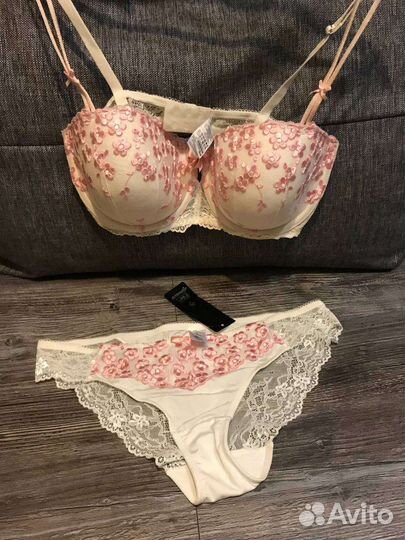 Лифчик, Бюстгалтер 85 D нижнее бельё