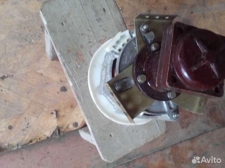 Двигатель от стиральной машины с помпой