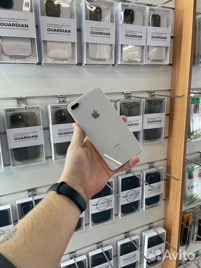iPhone 8 Plus, 64 ГБ