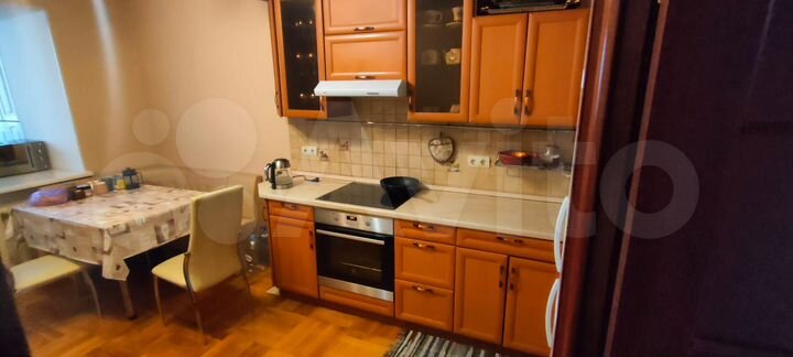 2-к. квартира, 45 м², 8/10 эт.