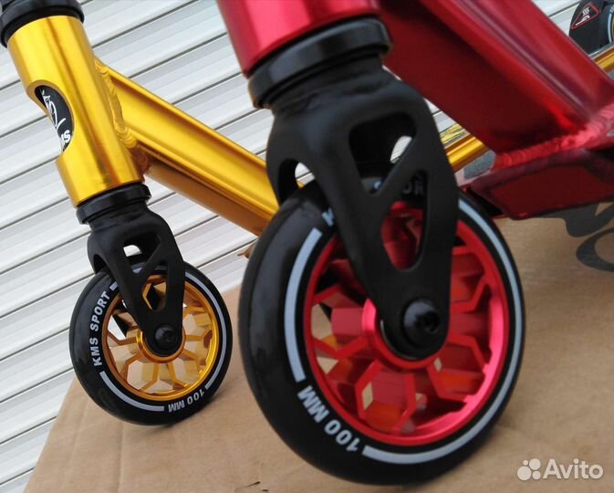 Трюковой самокат KMS 100mm(металл) V-руль