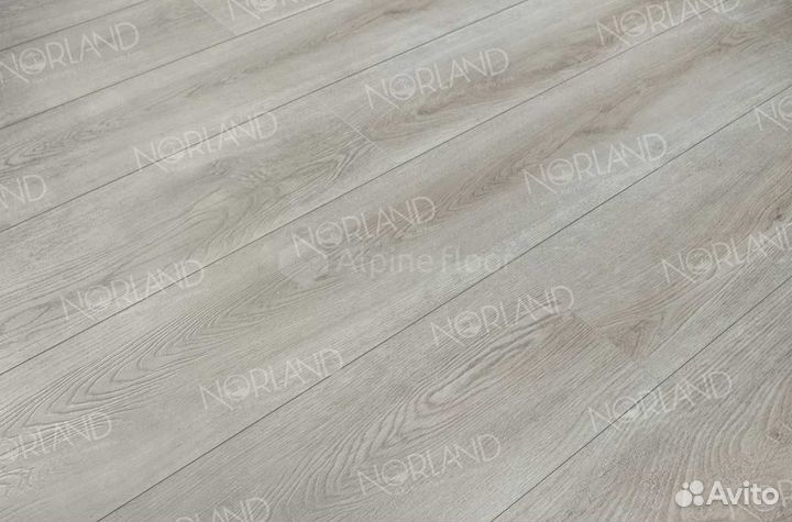 Кварцвиниловый ламинат / SPC ламинат