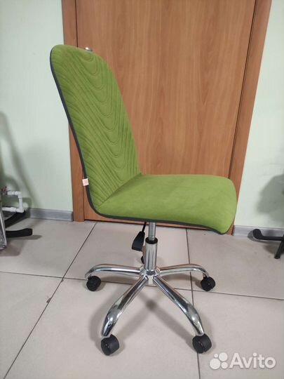 Офисное кресло Rio Green