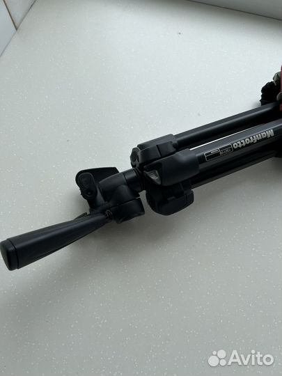 Штатив manfrotto