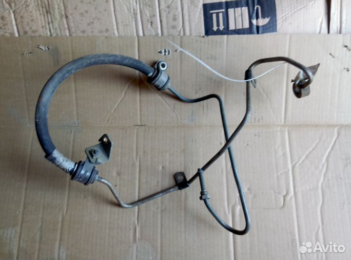 Шланг высокого давления Mitsubishi Carisma