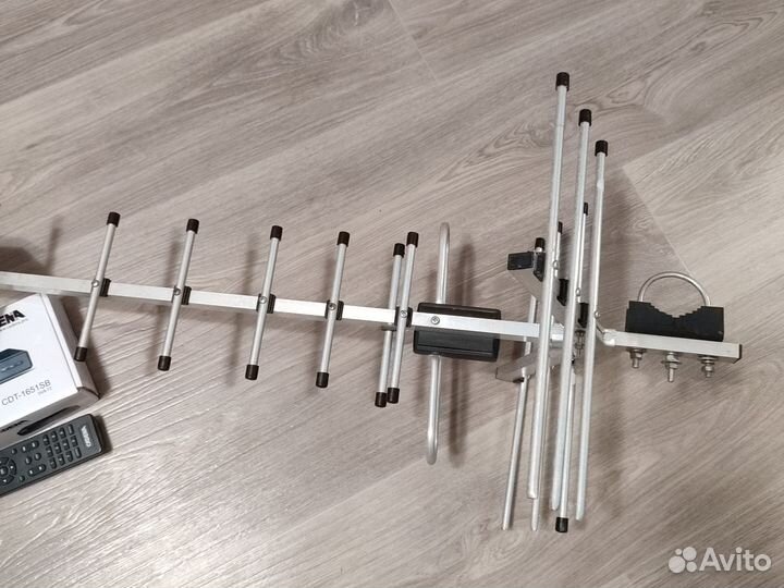 Цифровой приемник cadena dvb-t2 и активная антенна