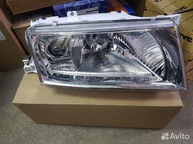 Фара новая на Skoda Octavia Tour 2000-2011