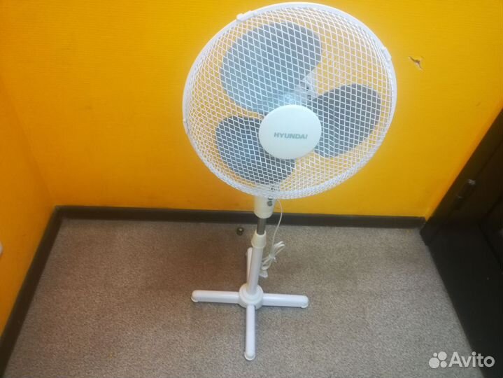 Вентиляторы Hyundai H-SF12-F1201