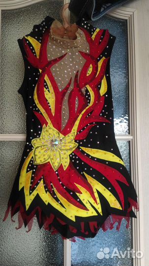 Купальник для художественной гимнастики