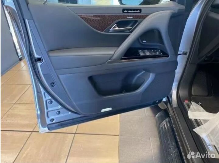 Lexus LX AT, 2023, 60 км