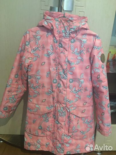 Куртка на девочку