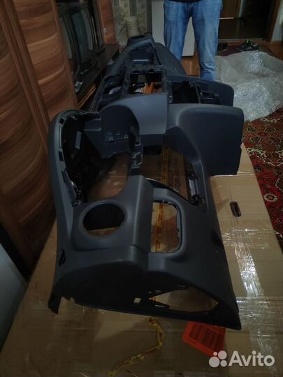 Панель приборов (торпедо) Renault Sandero 2