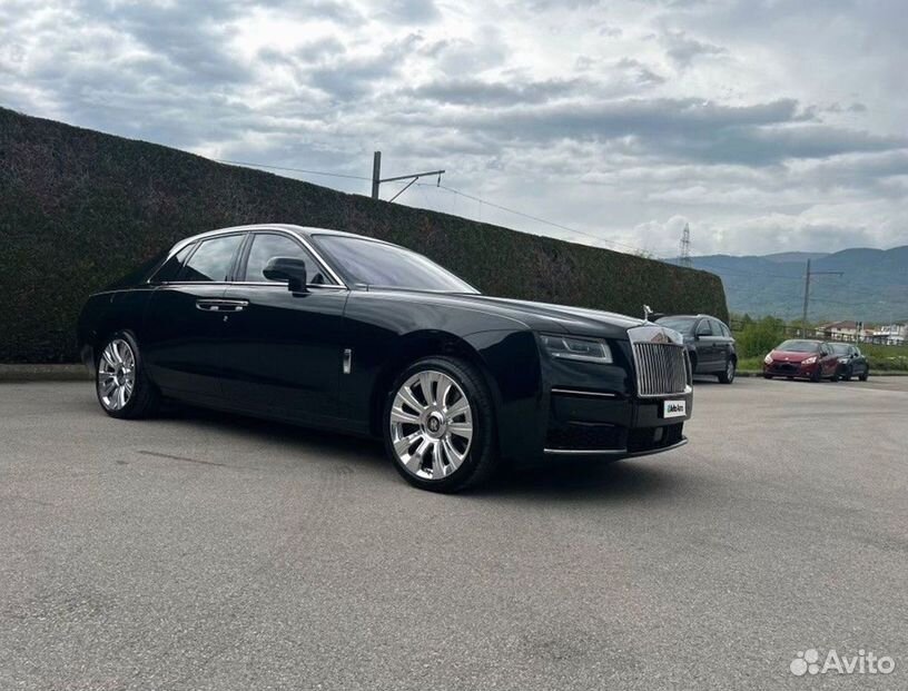 Rolls-Royce Ghost 6.8 AT, 2024, 81 км