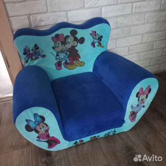 Детское кресло