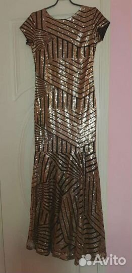 Вечернее платье