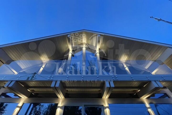 Дом 220 м² на участке 5,2 сот.