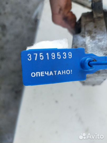 Ролик в сборе с натяжителем XF105 (DAF)