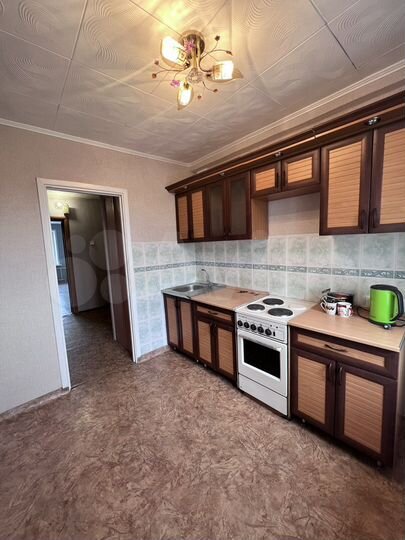 3-к. квартира, 60 м², 5/5 эт.