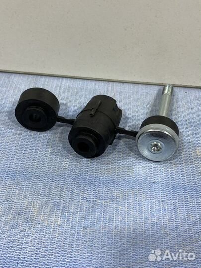 Стойка стабилизатора Nissan almera G15