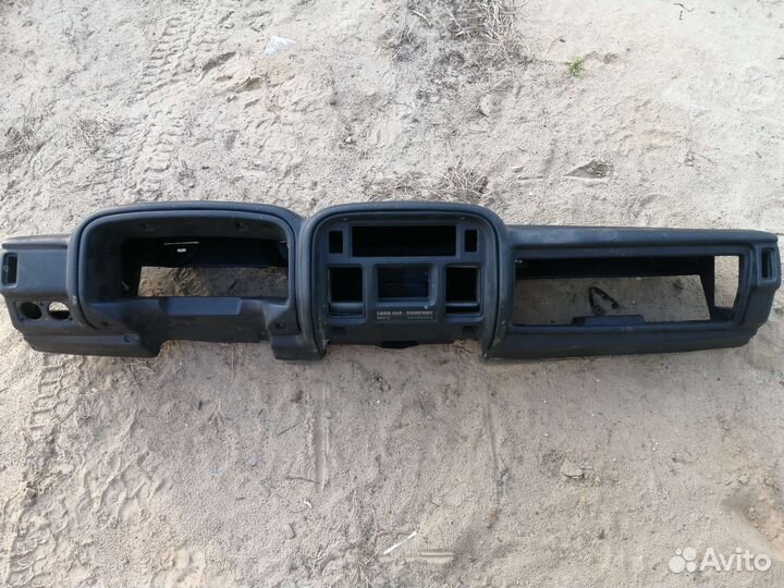 Панель- (торпедо) на Ниву, 21214-21213