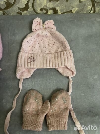 Комплект 3 шапки и шарф для девочки на 4-5лет