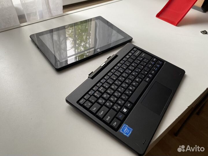 Планшет Digma с клавиатурой. Windows 10