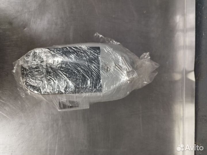 Ручка-замок Fermod 520/521 для распашной двери