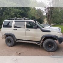 УАЗ Patriot 2.7 MT, 2013, 212 000 км, с пробегом, цена 630 000 руб.