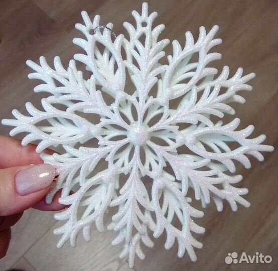 Елочные игрушки