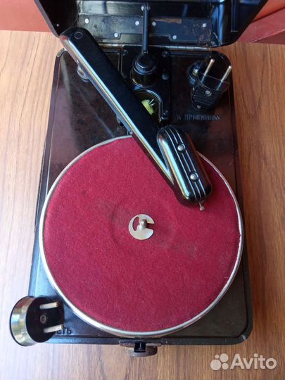 Патефон ммз рабочий