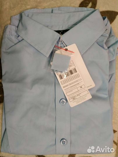 Школьная рубашка новая