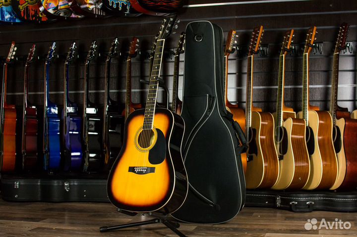 Акустическая гитара Colombo + Аксессуары