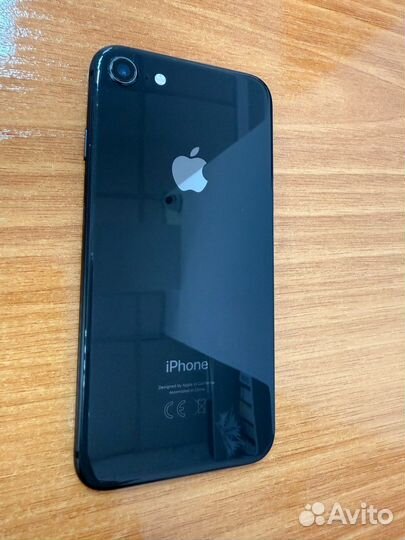 iPhone 8, 64 ГБ