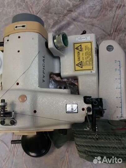 Швейная машина подшивочная