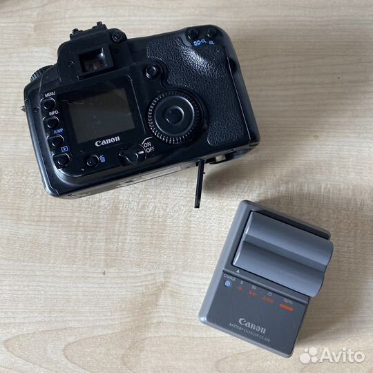 Canon EOS 20D