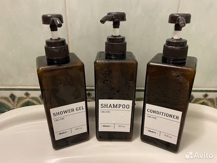 Набор бутылок для ванной