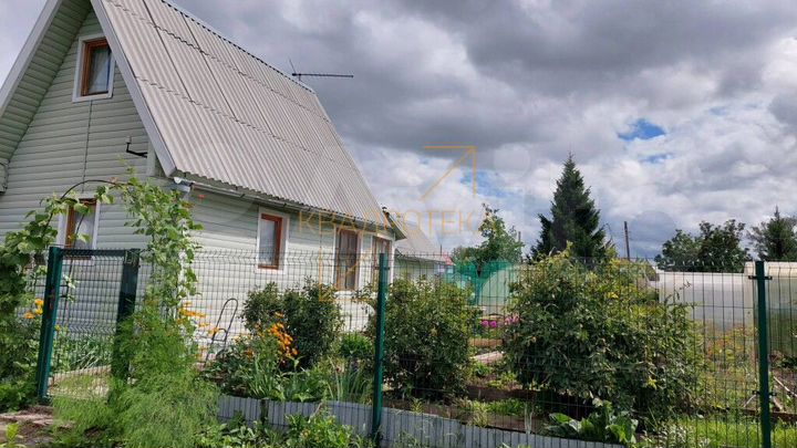Дача 30 м² на участке 4 сот.