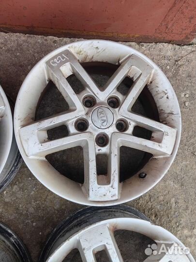 Диски литые R16 5 114/3 стояли на киа сол