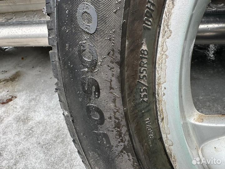 Летняя резина на дисках R 18 4шт