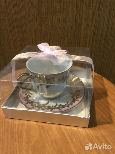 Чашечка с блюдцем