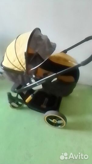 Прогулочная коляска