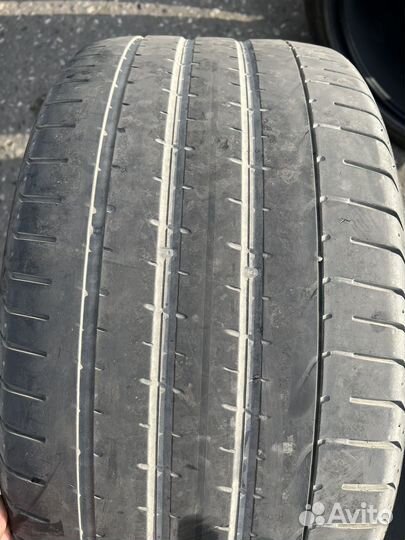 Pirelli P Zero 295/35 R21 73H