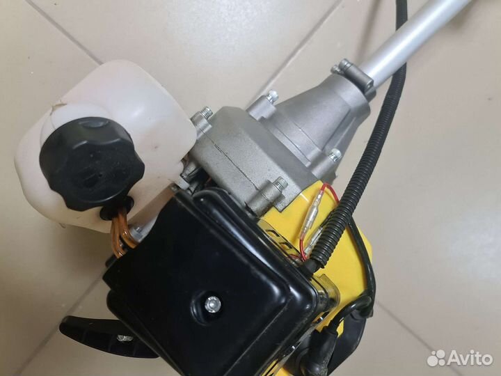 Триммер бензиновый бу