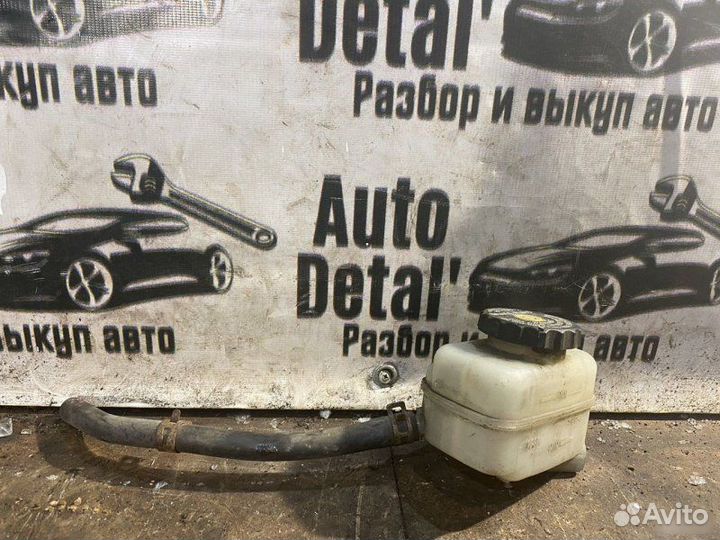 Бачок тормозной жидкости Lexus Rx300 2005