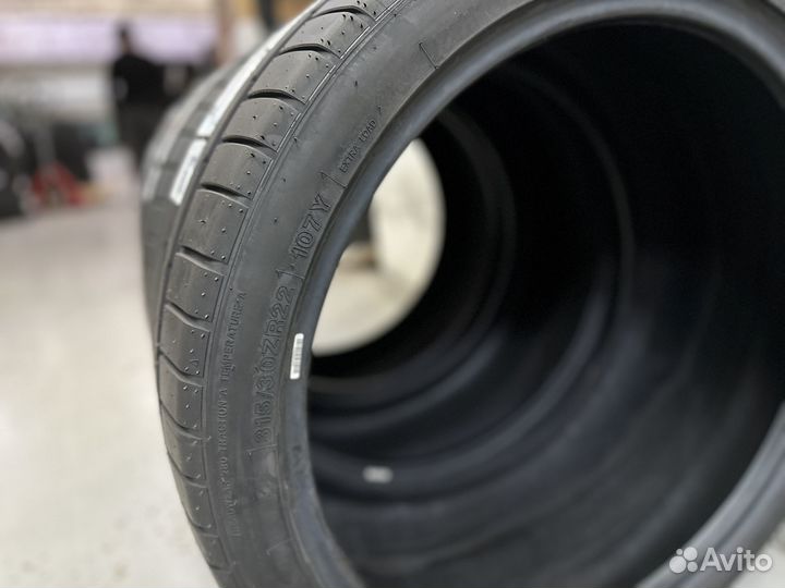 Gripmax SureGrip Pro Sport 275/35 R22 и 315/30 R22 107Y