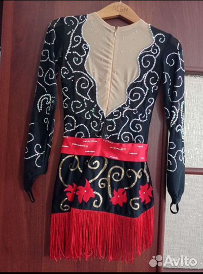 Платье для фигурного катания